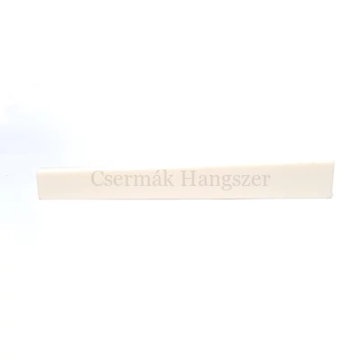 Klasszikusgitár húrláb 1/4, 1/2 mérethez