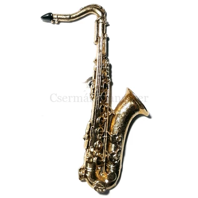 Kitűző. tenor szaxofon Selmer