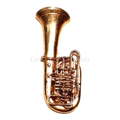 Kitűző. tuba